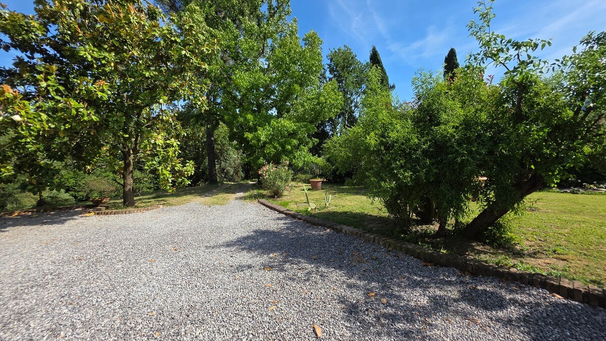 Podere Pagliaio 1 &mdash; Il giardino sul retro della villa