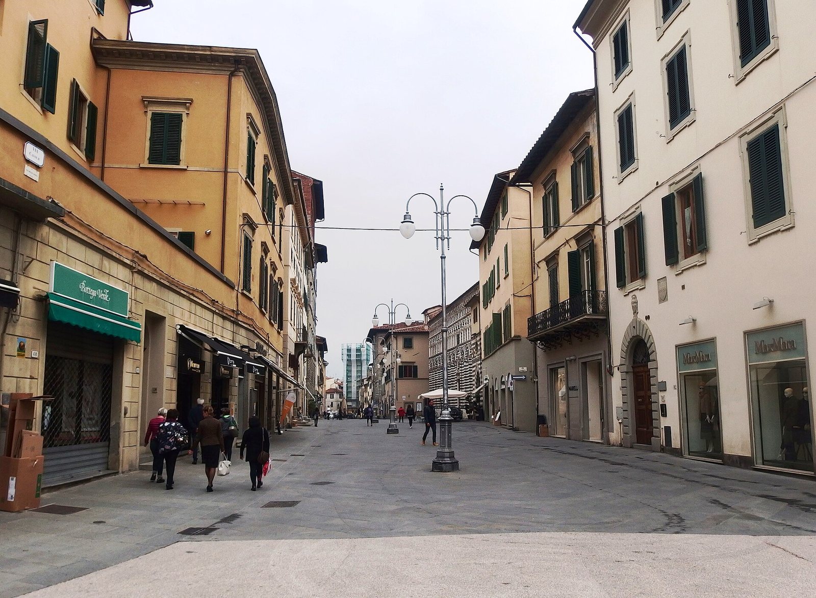 Una via del centro storico di Pistoia